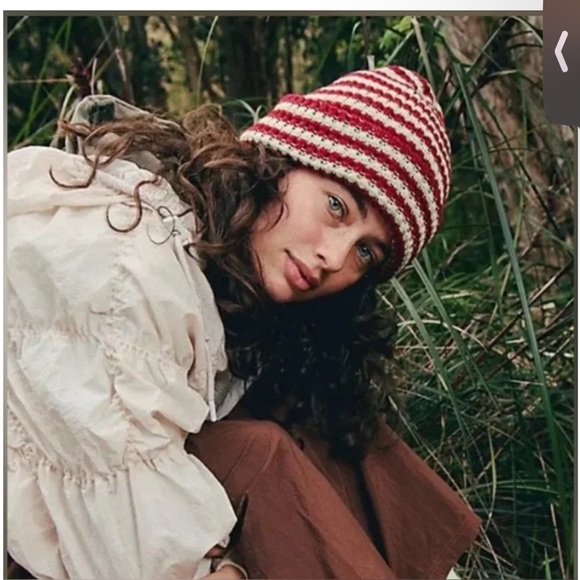 NWT Free People Stripe It Up Knit Cozy Striped Beanie - Picture 7 of 8